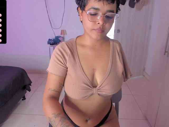 Tatiana25 webcam