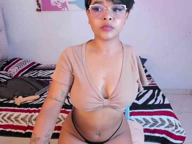 Tatiana25 webcam