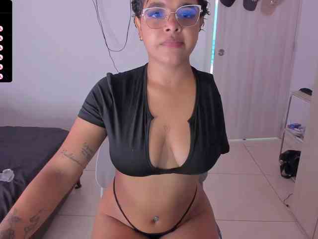 Tatiana25 webcam