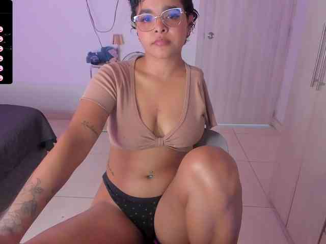 Tatiana25 webcam