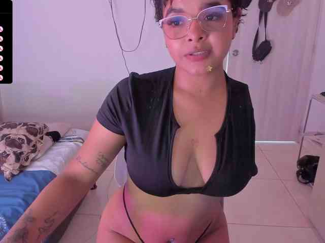Tatiana25 webcam