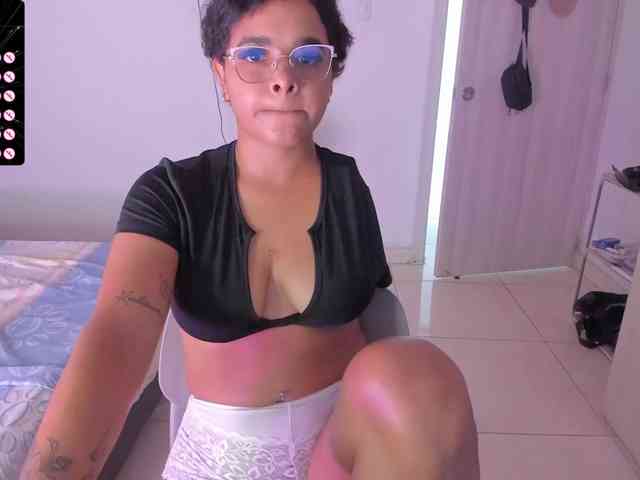 Tatiana25 webcam
