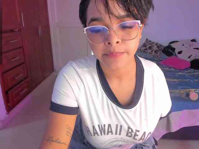 Tatiana25 webcam