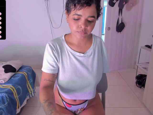 Tatiana25 webcam