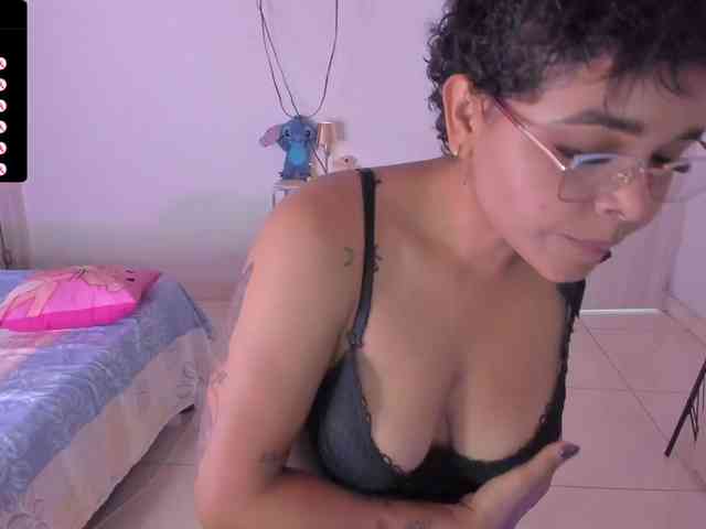 Tatiana25 webcam