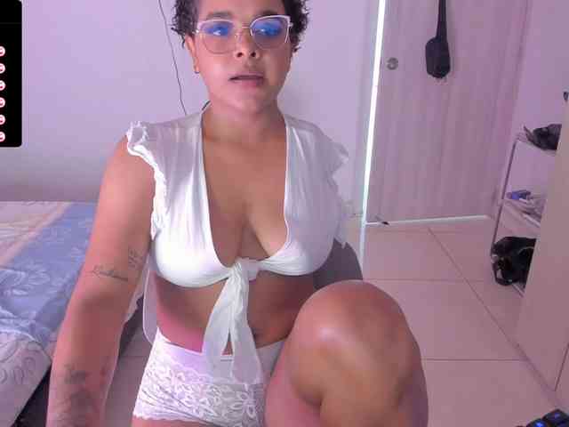 Tatiana25 webcam