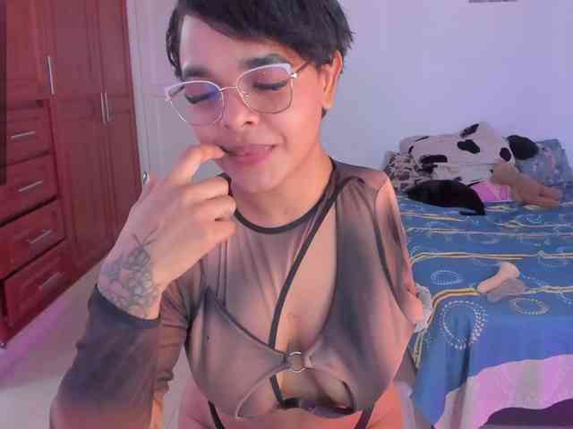 Tatiana25 webcam