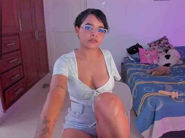 Tatiana25 webcam