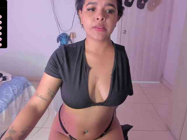 Tatiana25 webcam