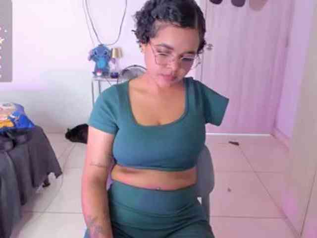 Model: Tatiana25