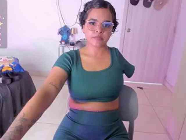 Tatiana25 webcam