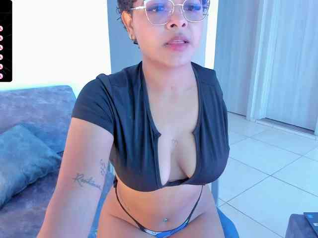 Tatiana25 webcam