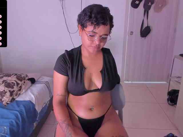 Tatiana25 webcam