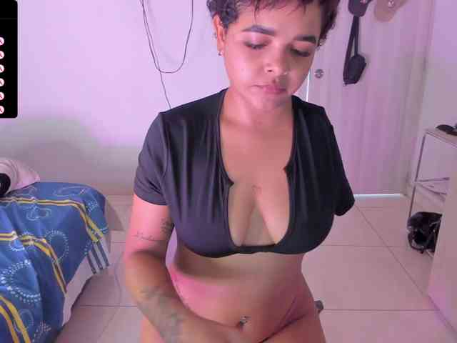 Tatiana25 webcam