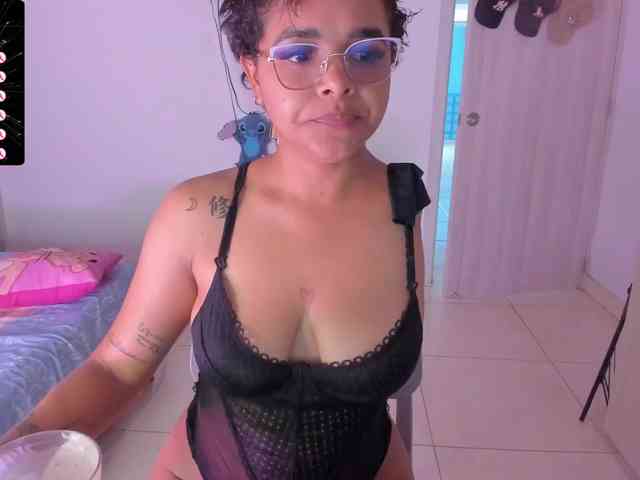 Tatiana25 webcam