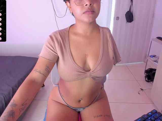 Tatiana25 webcam
