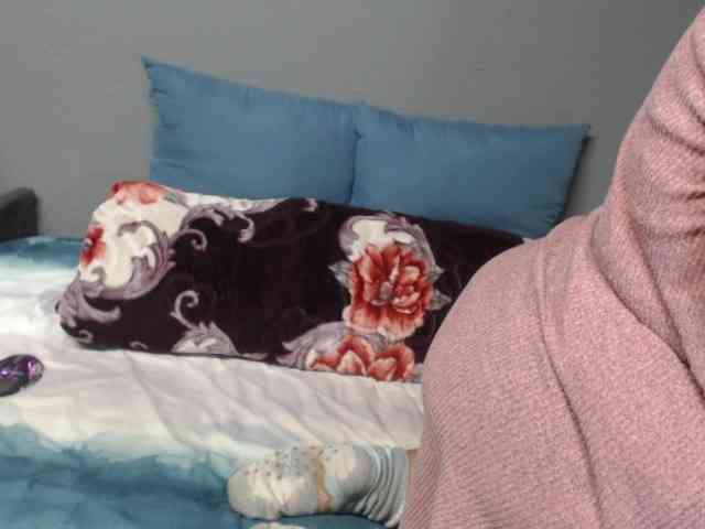 bootydiva83 webcam