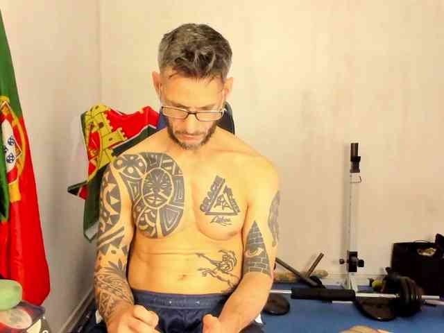 Samurayjiu Sex Cam Show