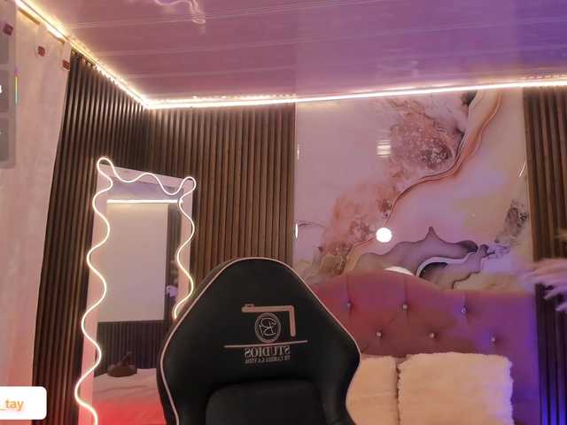 Amara-tay live cam on BongaCams