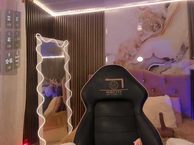 Amara-tay live cam on BongaCams