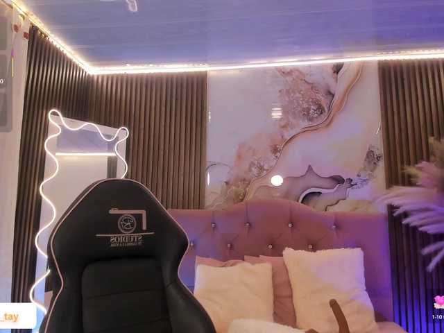 Amara-tay live cam on BongaCams