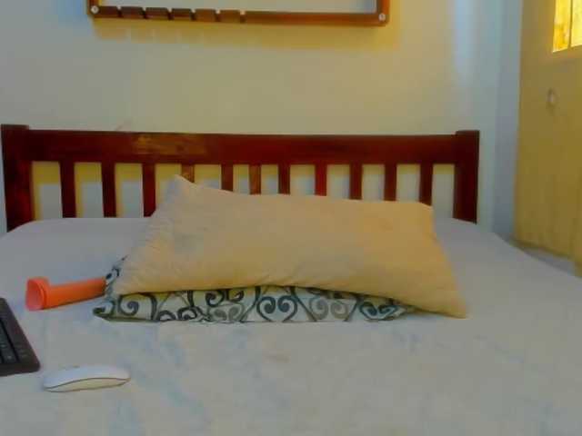 Sam9338's BongaCams show and profile