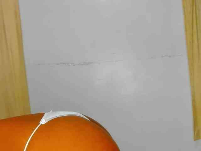 Noti_slut webcam