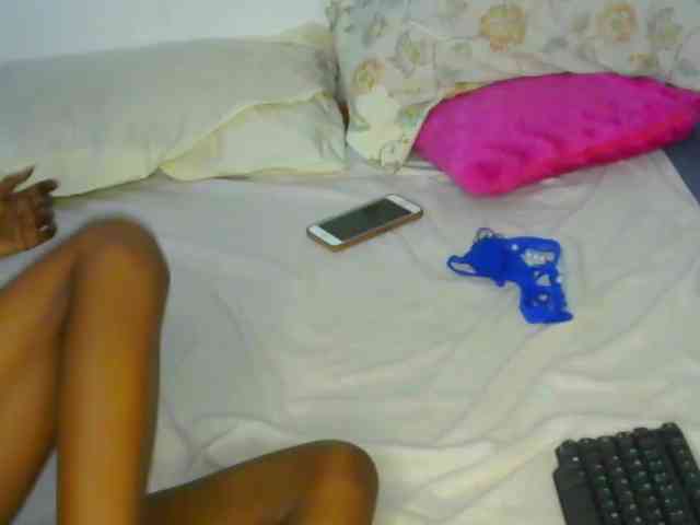 Noti_slut webcam