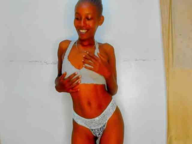Noti_slut webcam