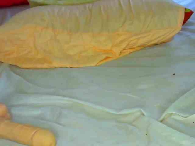 Noti_slut webcam