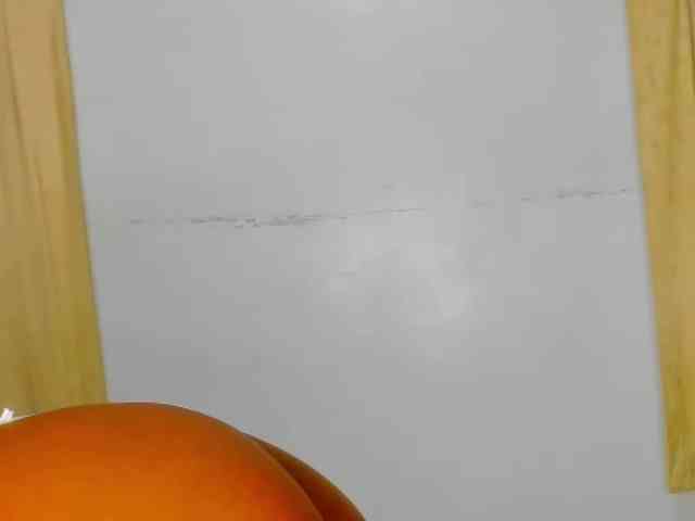 Noti_slut webcam
