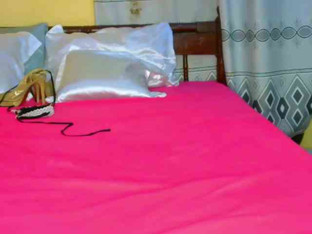 Noti_slut webcam