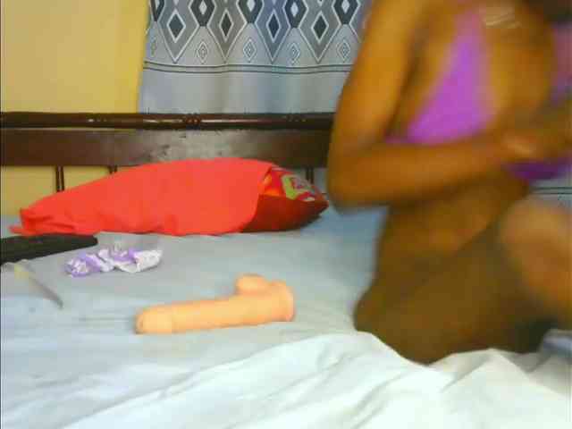 Noti_slut webcam