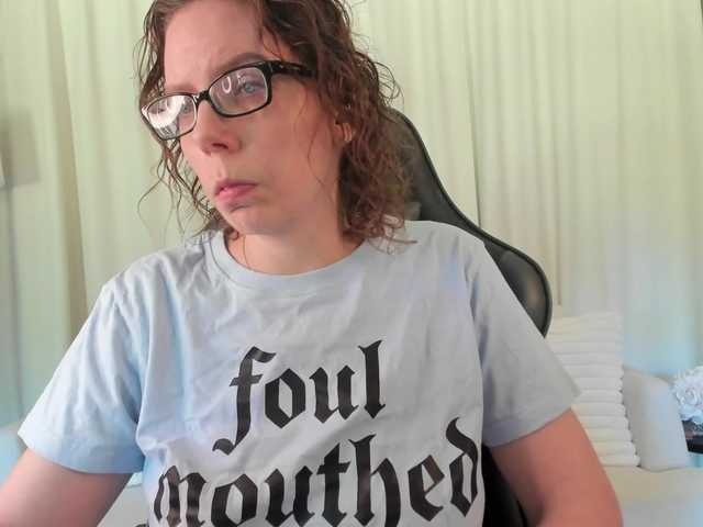 SaraDesireXO live cam on BongaCams