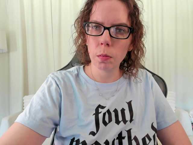 SaraDesireXO live cam on BongaCams