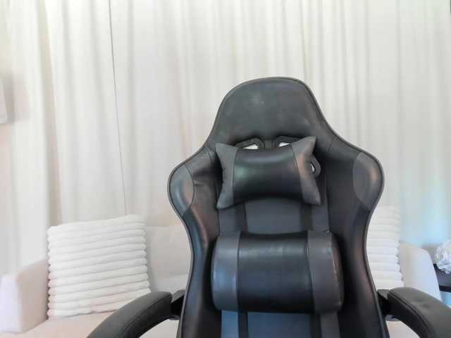 SaraDesireXO live cam on BongaCams