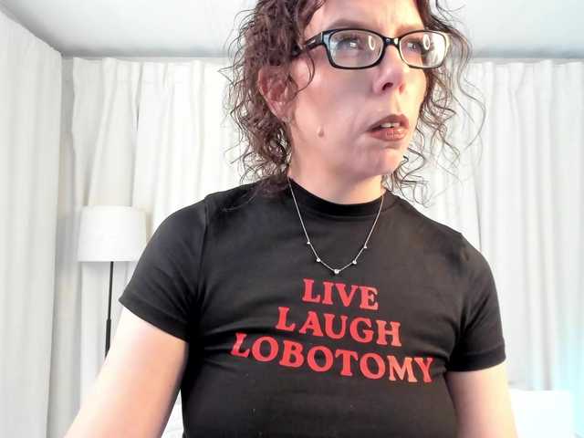  SaraDesireXO chat room