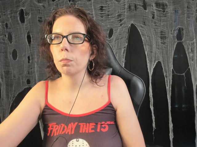 SaraDesireXO live cam on BongaCams