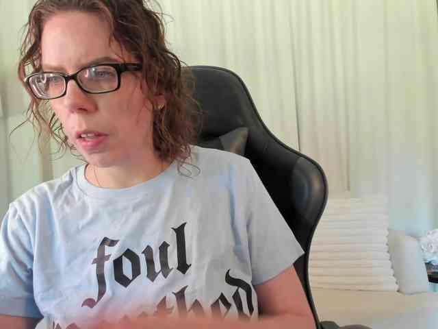 SaraDesireXO webcam