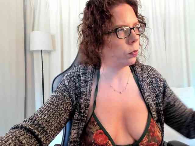 SaraDesireXO webcam