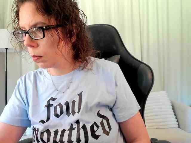 SaraDesireXO webcam
