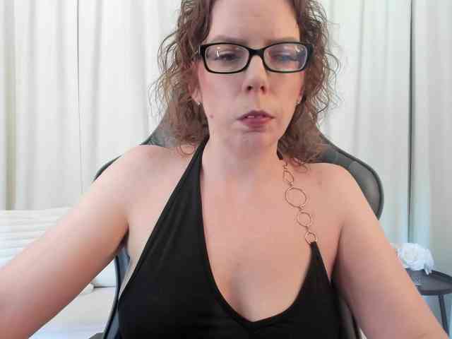 SaraDesireXO webcam