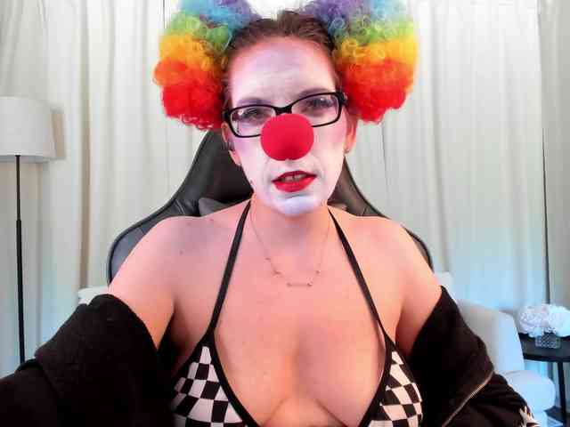 SaraDesireXO webcam