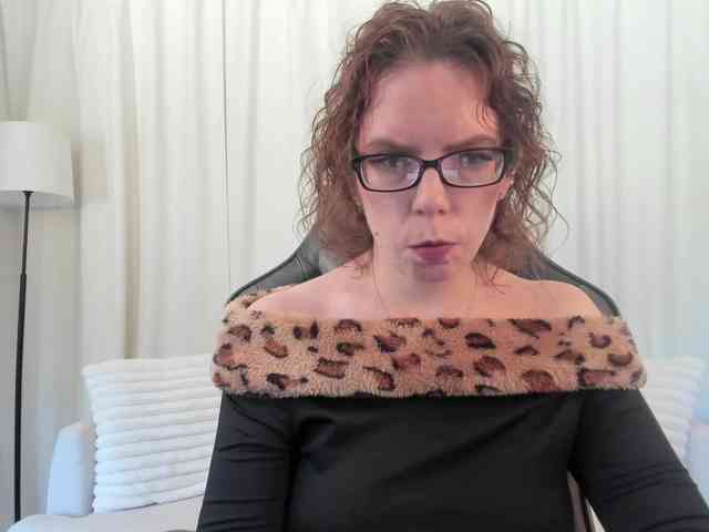 SaraDesireXO webcam