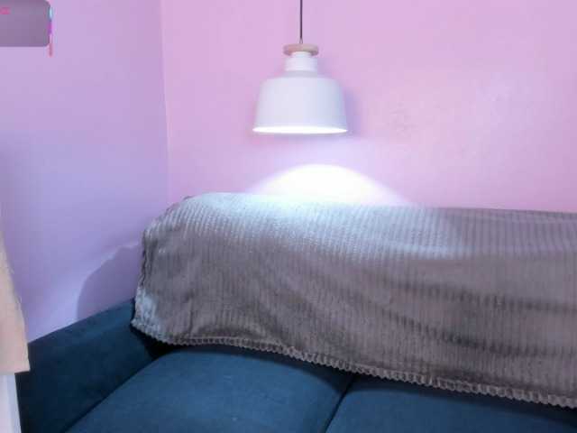 Hiyakasudere Live Cam on BongaCams