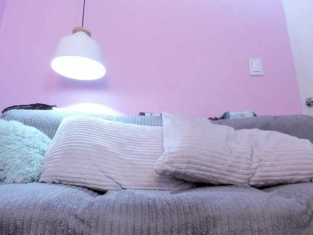 Hiyakasudere live cam on BongaCams