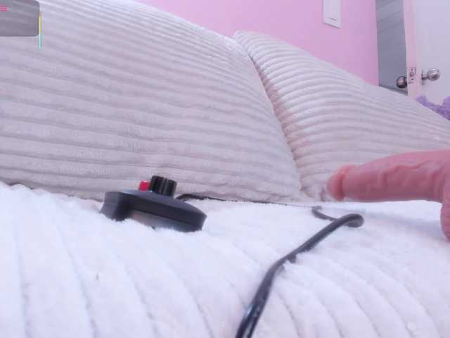 Hiyakasudere live cam on BongaCams