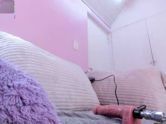 Hiyakasudere live webcam show