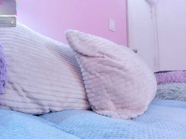 Hiyakasudere live cam on BongaCams