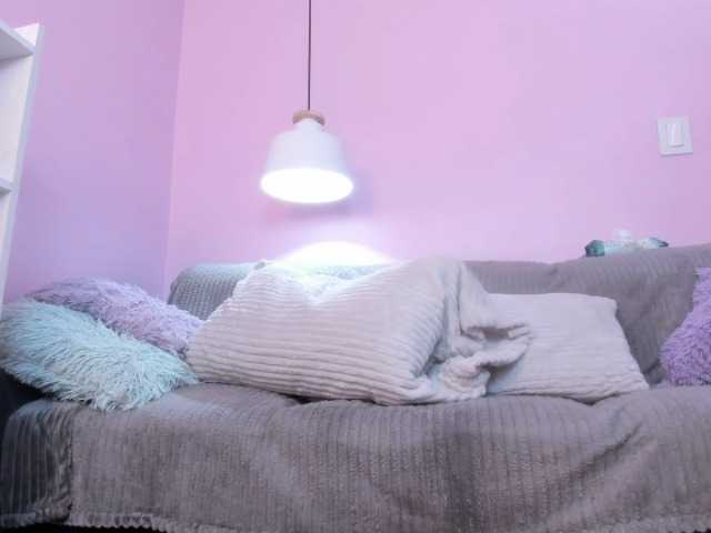 Hiyakasudere live webcam show